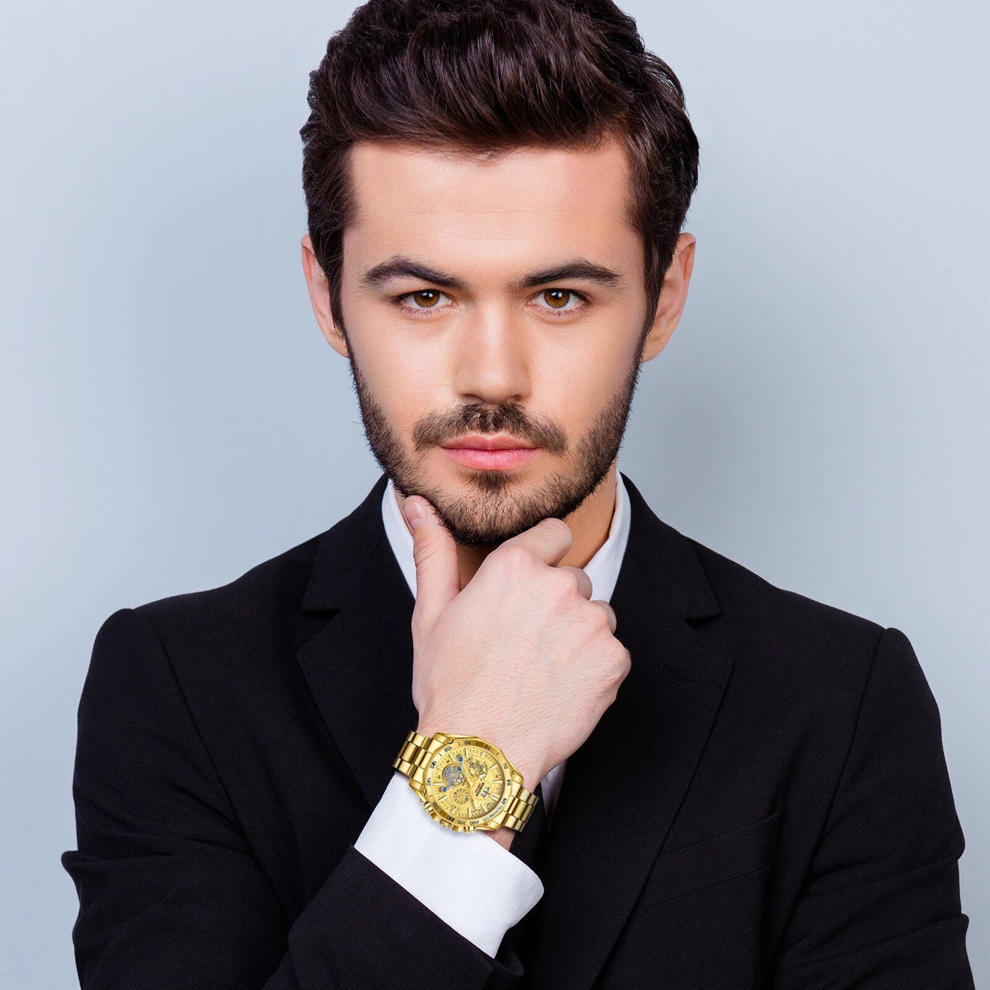 Luxuriöse goldene Quarzuhr